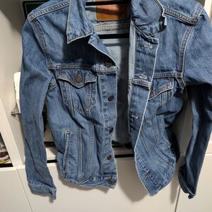 Levi's Light Blue Denim Jacket with Brown Patch